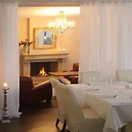 Golden Fish Xia 4* Пльзень