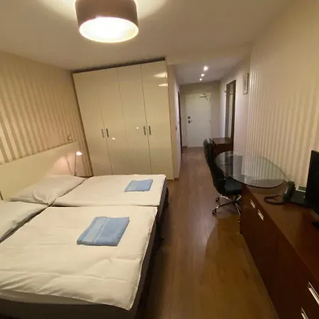 Golden Fish Aparthotel Pilsen