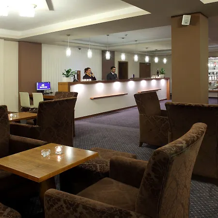 Golden Fish Xia Aparthotel 4*