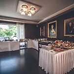 Golden Fish Aparthotel Pilsen
