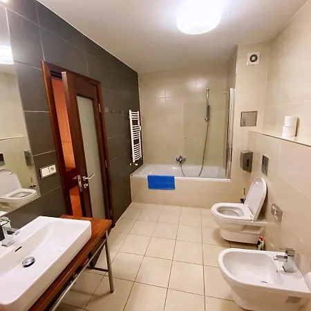 Golden Fish Xia Apartmanhotel Plzeň