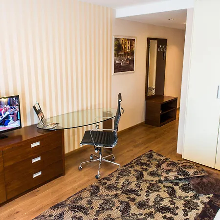 Apartmanhotel Golden Fish Xia Plzeň