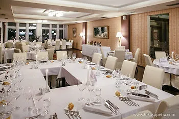 Golden Fish Xia Apartmanhotel